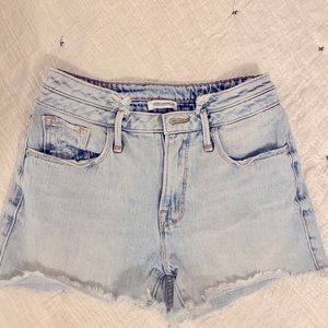 Good American Shorts size 25